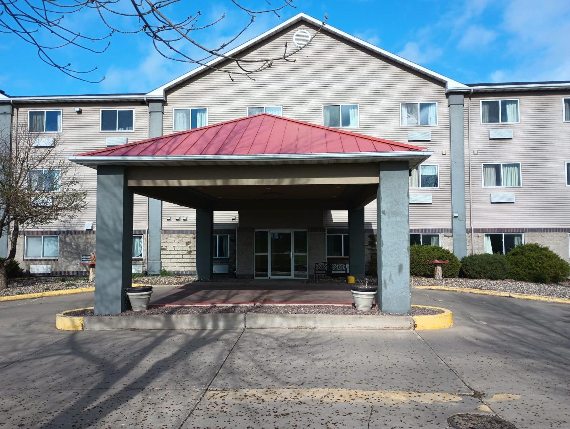 Miriam Hotel Bismarck Exterior photo
